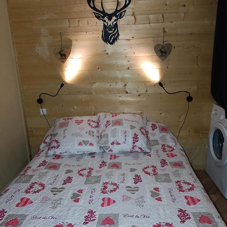 Les Fontanilles Odeillo Chalet 60 Wifi & Parking Gratuit Expose Plein Sud & Plein Pied , Draps & Serviettes De Toilettes Non Inclus, Sabanas Y Toallas No Incluidos Exteriér fotografie